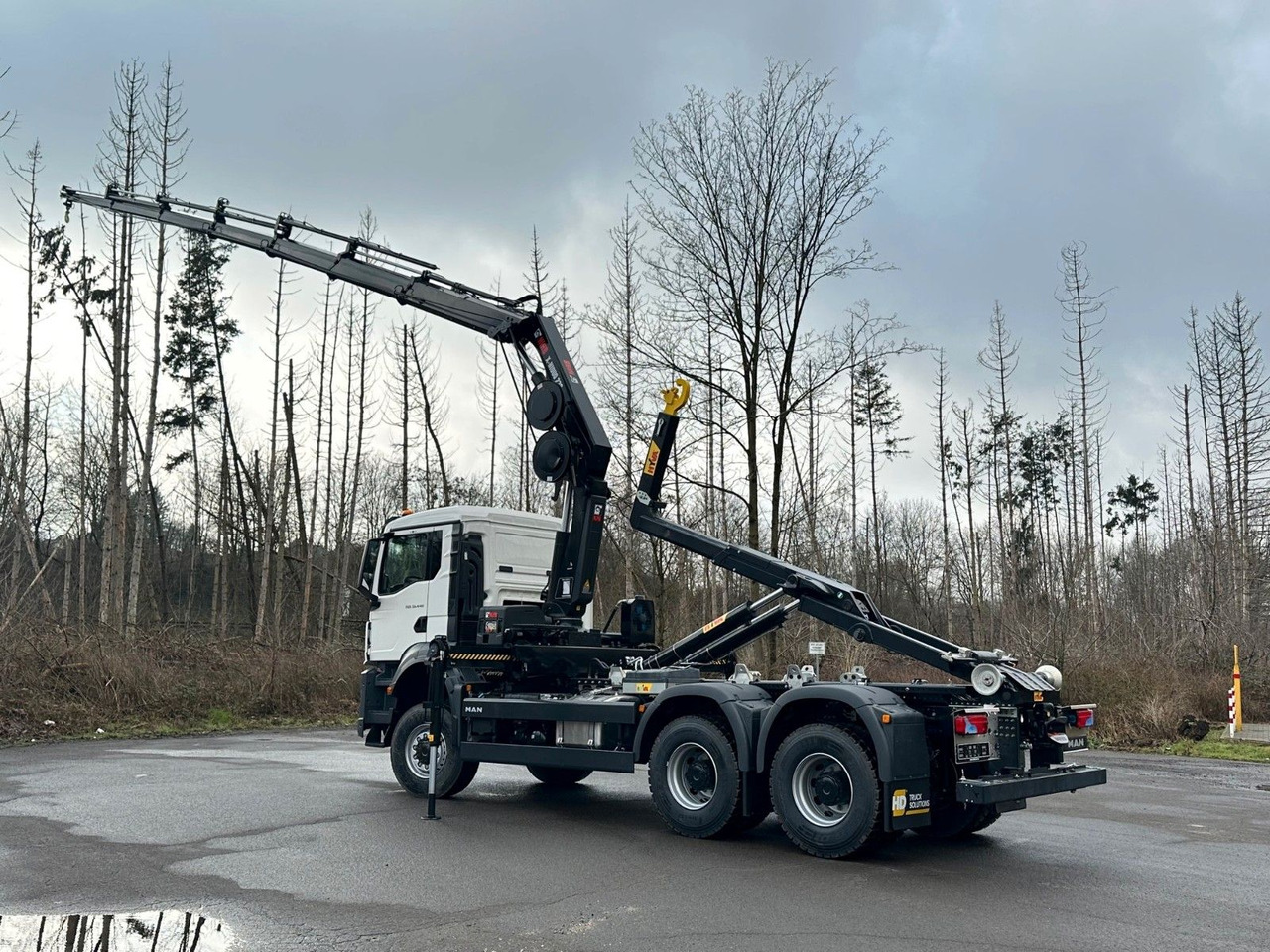 MAN TGS 33.440 6x6 BB Abrollkipper+Kran Hiab 228-6 - شاحنة ذات الخطاف, شاحنة كرين: صور 5 MAN TGS 33.440 6x6 BB Abrollkipper+Kran Hiab 228-6 - شاحنة ذات الخطاف, شاحنة كرين: صور 5