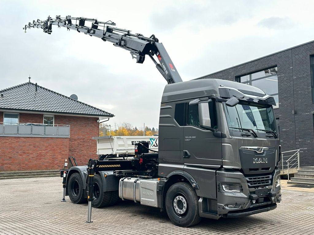 MAN TGX 26.580 6x4 Kran Hiab 302-6 + Jib-4 - شاحنة جرار: صور 5 MAN TGX 26.580 6x4 Kran Hiab 302-6 + Jib-4 - شاحنة جرار: صور 5