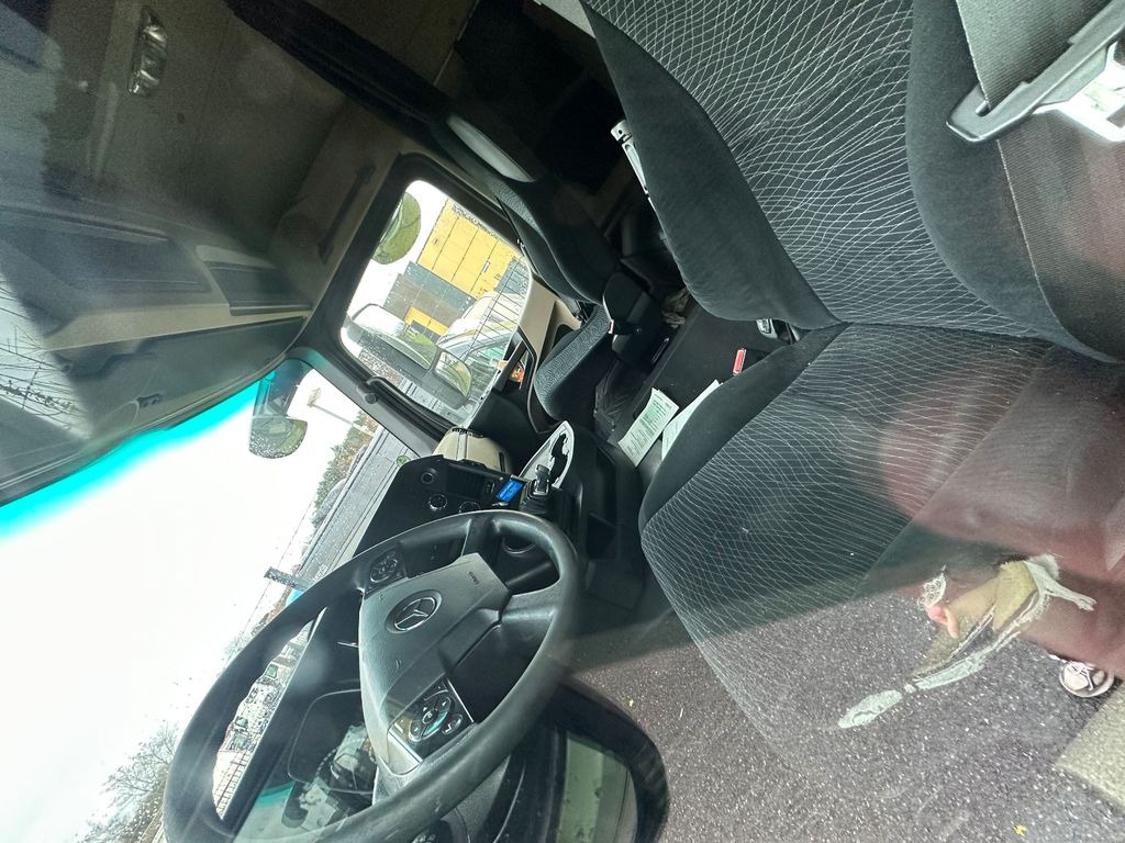 Mercedes-Benz 1842 4x2 Euro 6 Retarder 4x Vorhanden - شاحنة جرار: صور 2 Mercedes-Benz 1842 4x2 Euro 6 Retarder 4x Vorhanden - شاحنة جرار: صور 2