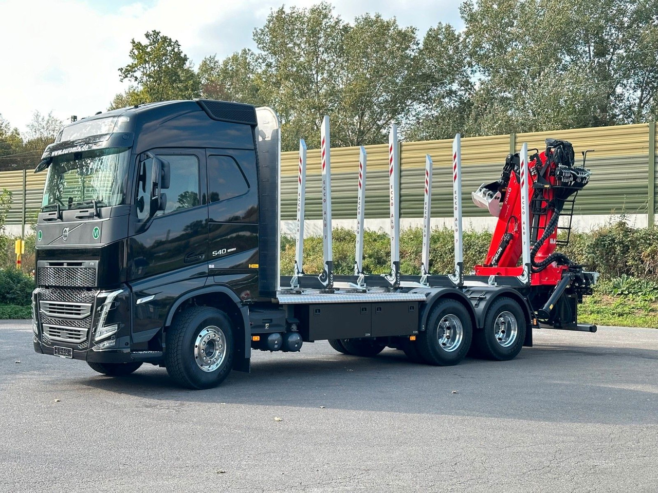 Volvo FH 540 6x4 LogLift EPSILON - شاحنة قطع الأشجار, شاحنة كرين: صور 3 Volvo FH 540 6x4 LogLift EPSILON - شاحنة قطع الأشجار, شاحنة كرين: صور 3