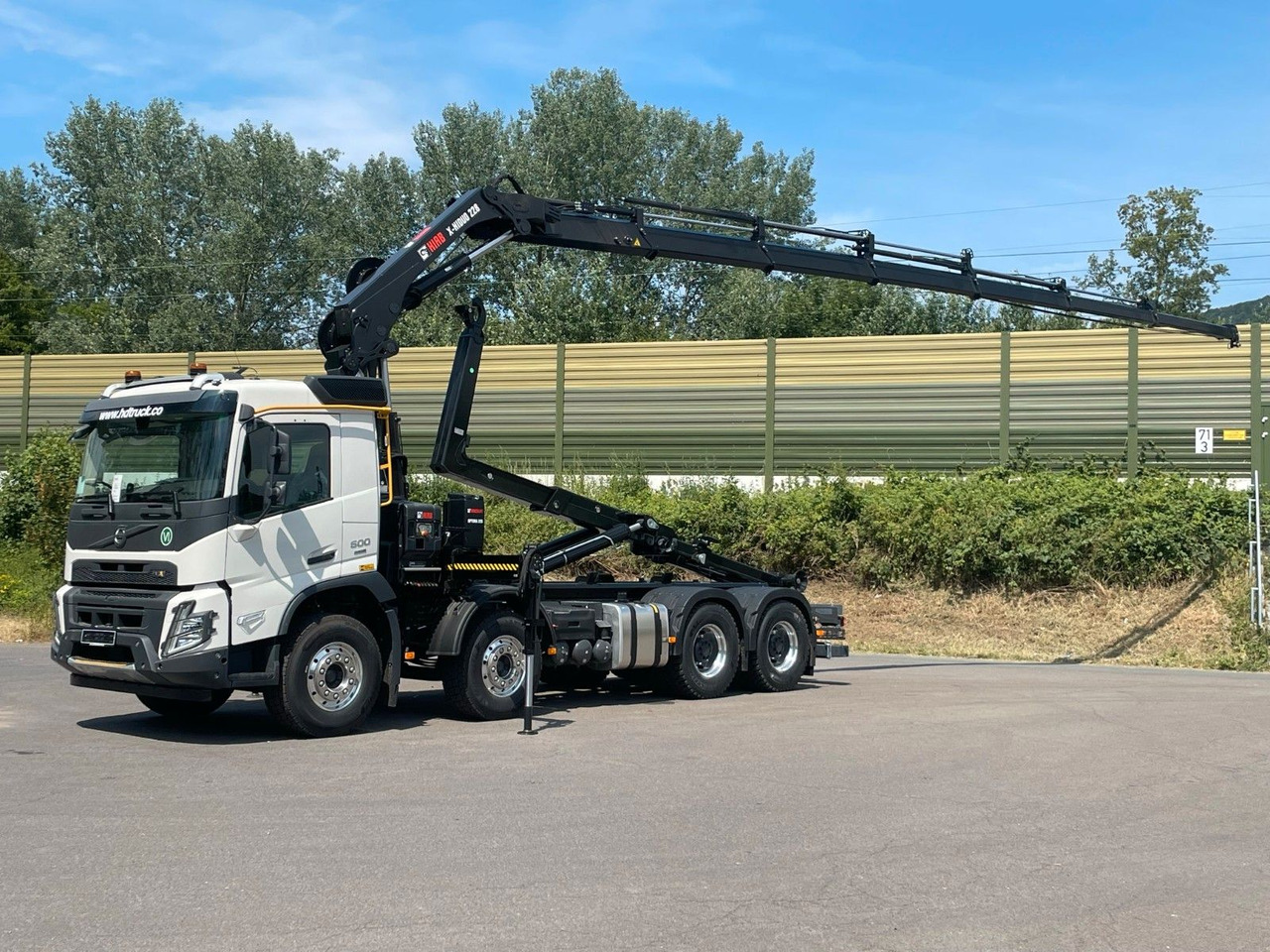 Volvo FMX 500 8x4 Abrollkipper + Kran Hiab 228-6 - شاحنة ذات الخطاف, شاحنة كرين: صور 1 Volvo FMX 500 8x4 Abrollkipper + Kran Hiab 228-6 - شاحنة ذات الخطاف, شاحنة كرين: صور 1