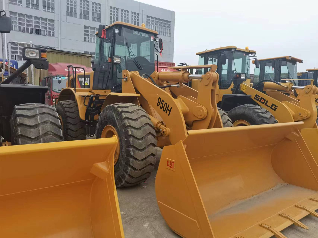 CATERPILLAR 950H - اللودر بعجل: صور 2 CATERPILLAR 950H - اللودر بعجل: صور 2