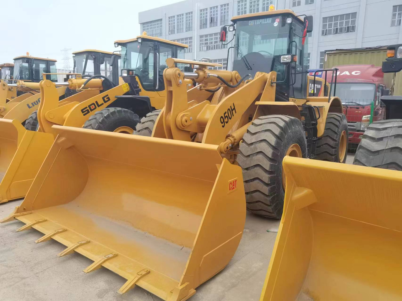 CATERPILLAR 950H - اللودر بعجل: صور 1 CATERPILLAR 950H - اللودر بعجل: صور 1