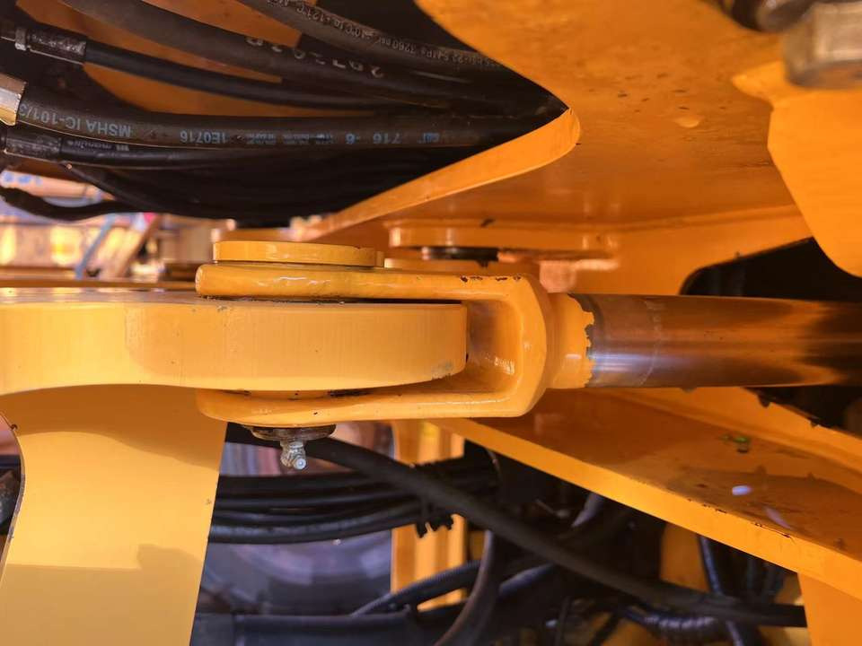 Good Condition Used L120Gz Wheel Loader VOLVO Used VOLVO L120G Loader Used Wheel Loader for Sale - اللودر بعجل: صور 5 Good Condition Used L120Gz Wheel Loader VOLVO Used VOLVO L120G Loader Used Wheel Loader for Sale - اللودر بعجل: صور 5