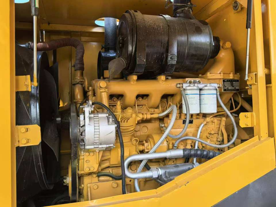 Low Price Used SDLG Wheel Loader LG936L for Sales Second-hand Construction Equipment Loader Free Shipping - اللودر بعجل: صور 5 Low Price Used SDLG Wheel Loader LG936L for Sales Second-hand Construction Equipment Loader Free Shipping - اللودر بعجل: صور 5