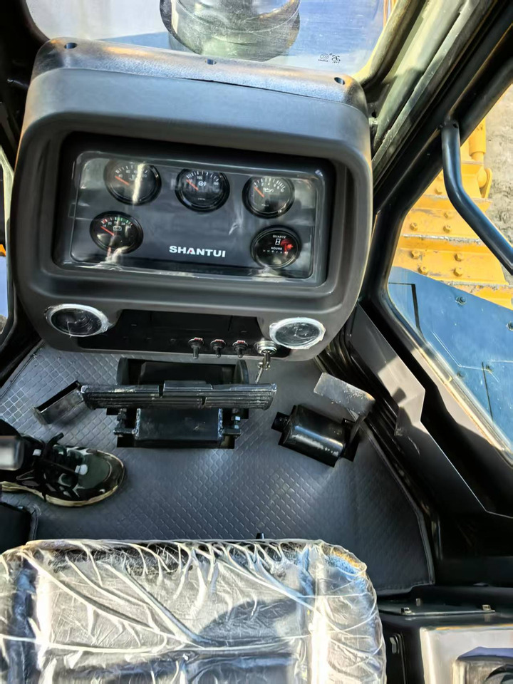 بلدوزر SHANTUI SD16: صور 5 بلدوزر SHANTUI SD16: صور 5