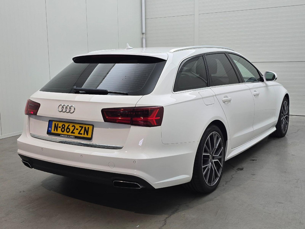 Audi A6 Avant 2.0 TFSI Advance Sport | 2018 | 196.446 km | Automaat | N862ZN | NAP: Geen oordeel - سيارة: صور 4 Audi A6 Avant 2.0 TFSI Advance Sport | 2018 | 196.446 km | Automaat | N862ZN | NAP: Geen oordeel - سيارة: صور 4