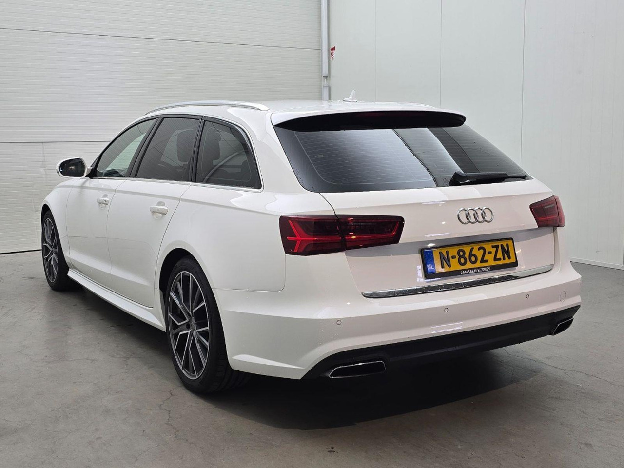 Audi A6 Avant 2.0 TFSI Advance Sport | 2018 | 196.446 km | Automaat | N862ZN | NAP: Geen oordeel - سيارة: صور 3 Audi A6 Avant 2.0 TFSI Advance Sport | 2018 | 196.446 km | Automaat | N862ZN | NAP: Geen oordeel - سيارة: صور 3