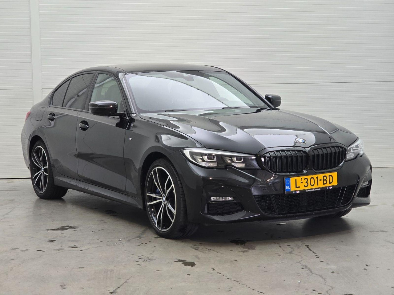 BMW 3-serie 330e High Executive | 2020 | 86.776 km | Automaat | L301BD | NAP: Geen oordeel - سيدان: صور 2 BMW 3-serie 330e High Executive | 2020 | 86.776 km | Automaat | L301BD | NAP: Geen oordeel - سيدان: صور 2