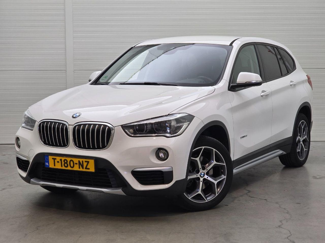 BMW X1 sDrive18i Executive | 2017 | 106.088 km | Automaat | T180NZ | NAP: Geen oordeel - سيارة دفع رباعي: صور 1 BMW X1 sDrive18i Executive | 2017 | 106.088 km | Automaat | T180NZ | NAP: Geen oordeel - سيارة دفع رباعي: صور 1