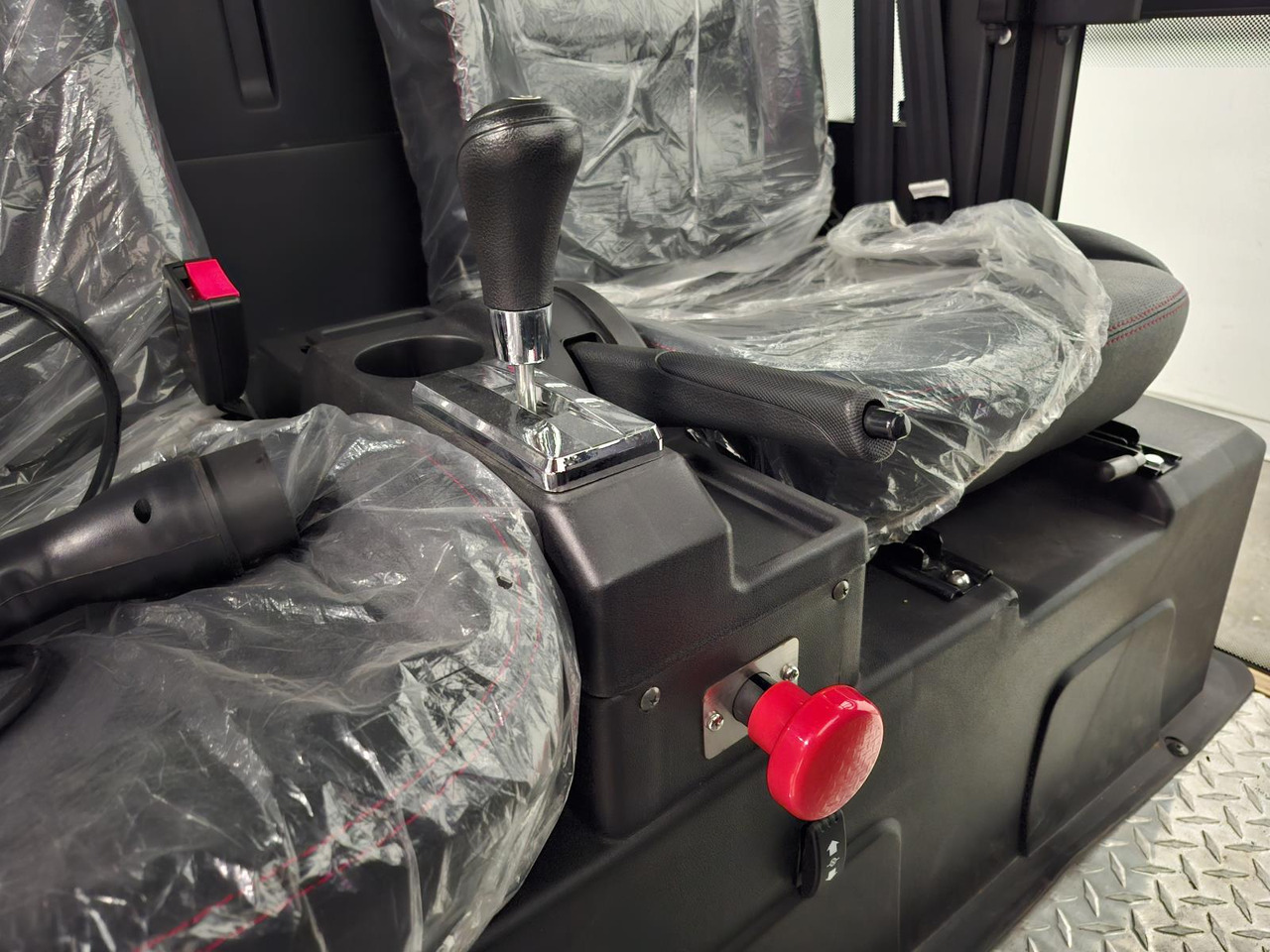 Elvtong Selvo S2. DCH + Closed Cargo Box 1009011 - اتفس: صور 2 Elvtong Selvo S2. DCH + Closed Cargo Box 1009011 - اتفس: صور 2