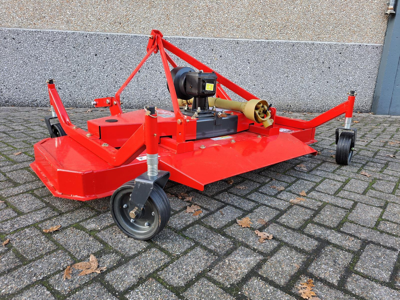 FHM DM180 Maaier tbv Compact Tractor (1) Nieuw - جزازة المروج: صور 1 FHM DM180 Maaier tbv Compact Tractor (1) Nieuw - جزازة المروج: صور 1