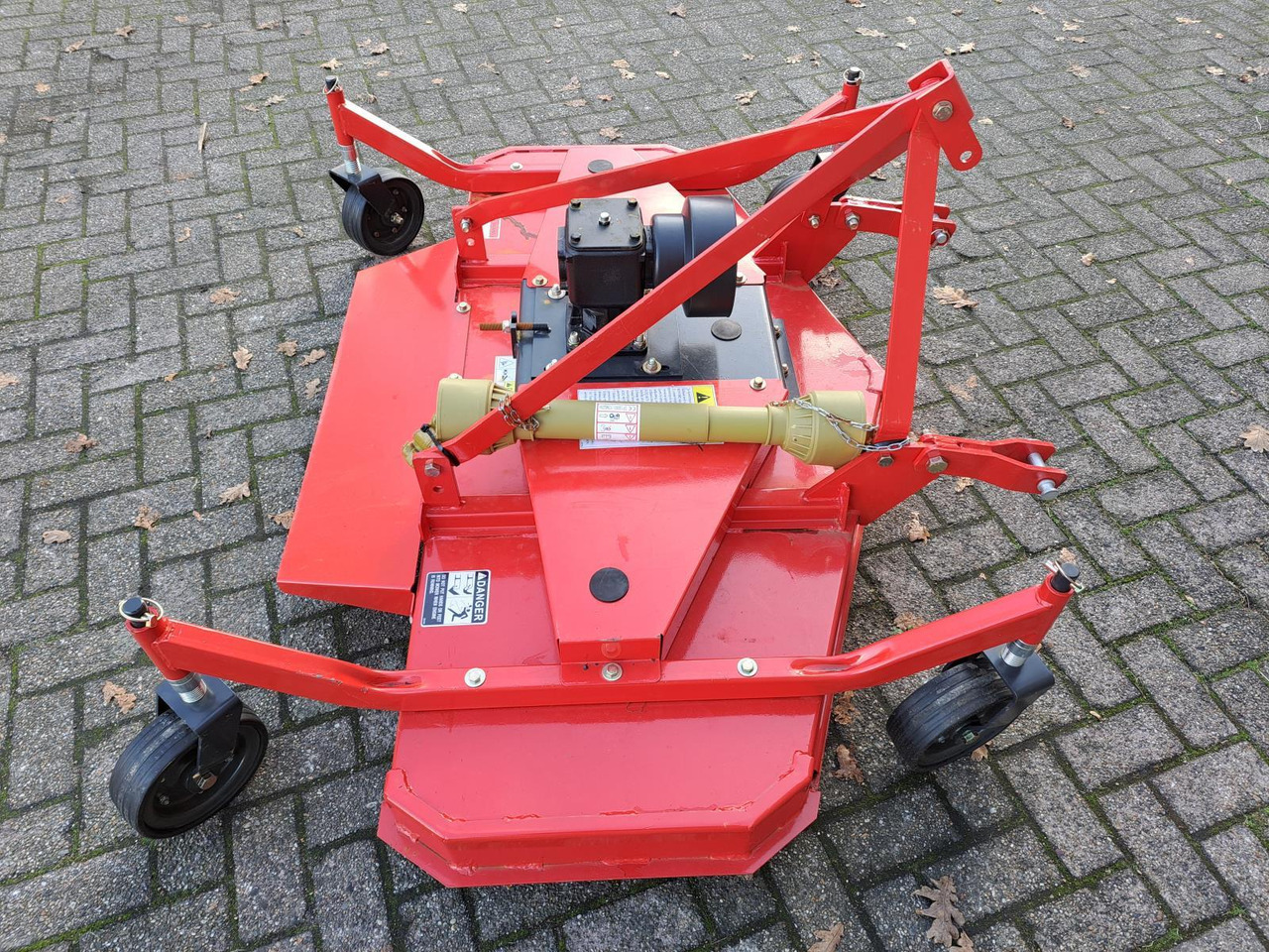 FHM DM180 Maaier tbv Compact Tractor (2) Nieuw - جزازة المروج: صور 5 FHM DM180 Maaier tbv Compact Tractor (2) Nieuw - جزازة المروج: صور 5