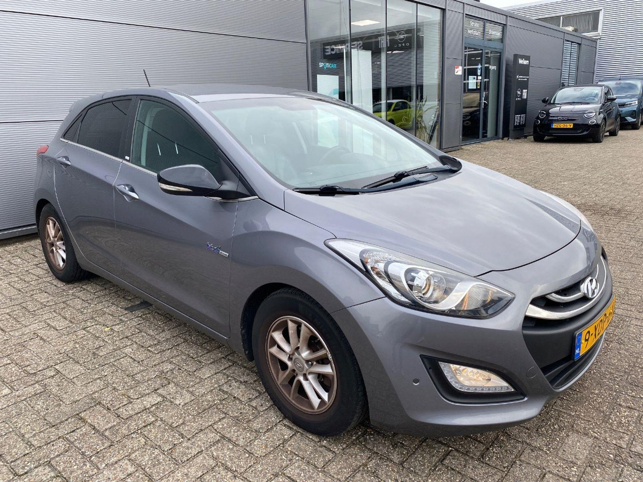 Hyundai i30 1.6 GDI Go! Plus | 2015 | 163.152 km | 9XDP64 | NAP: Logisch - هاتشباك: صور 2 Hyundai i30 1.6 GDI Go! Plus | 2015 | 163.152 km | 9XDP64 | NAP: Logisch - هاتشباك: صور 2