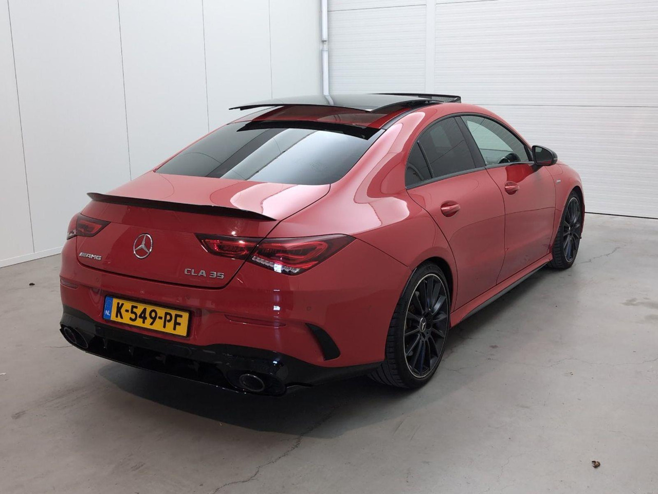 Mercedes-Benz CLA-klasse AMG 35 4MATIC Premium Plus | 2019 | 115.644 km | Automaat | K549PF | NAP: Geen oordeel - سيدان: صور 4 Mercedes-Benz CLA-klasse AMG 35 4MATIC Premium Plus | 2019 | 115.644 km | Automaat | K549PF | NAP: Geen oordeel - سيدان: صور 4