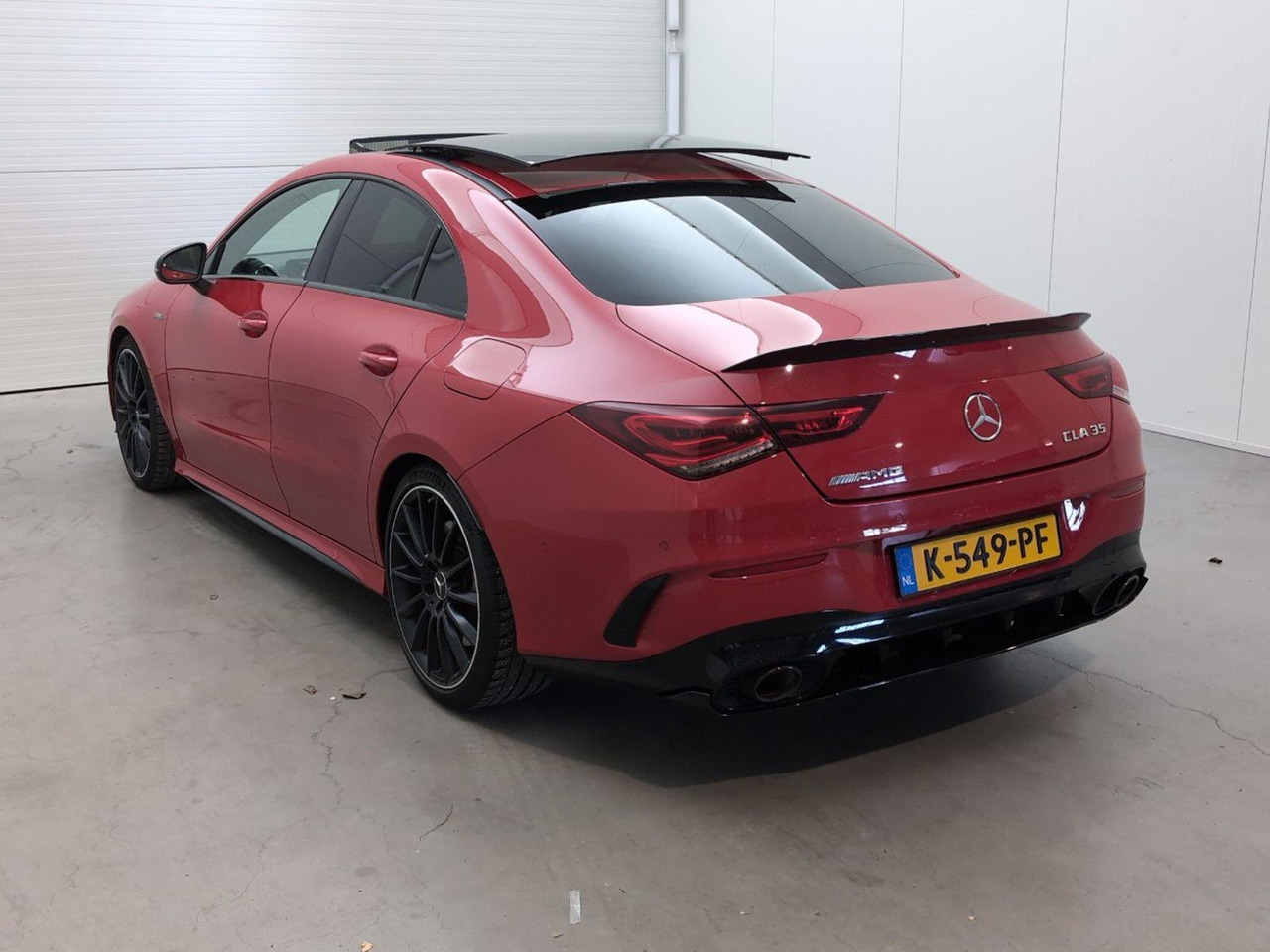 Mercedes-Benz CLA-klasse AMG 35 4MATIC Premium Plus | 2019 | 115.644 km | Automaat | K549PF | NAP: Geen oordeel - سيدان: صور 3 Mercedes-Benz CLA-klasse AMG 35 4MATIC Premium Plus | 2019 | 115.644 km | Automaat | K549PF | NAP: Geen oordeel - سيدان: صور 3