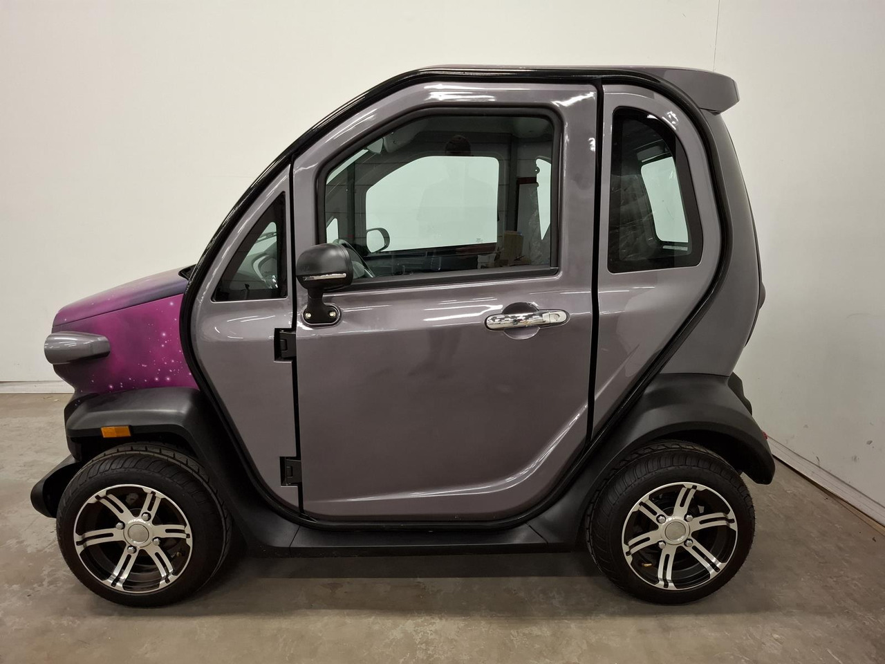 Motion Mate 45kmh Electric Citycar 1000022 - اتفس: صور 3 Motion Mate 45kmh Electric Citycar 1000022 - اتفس: صور 3