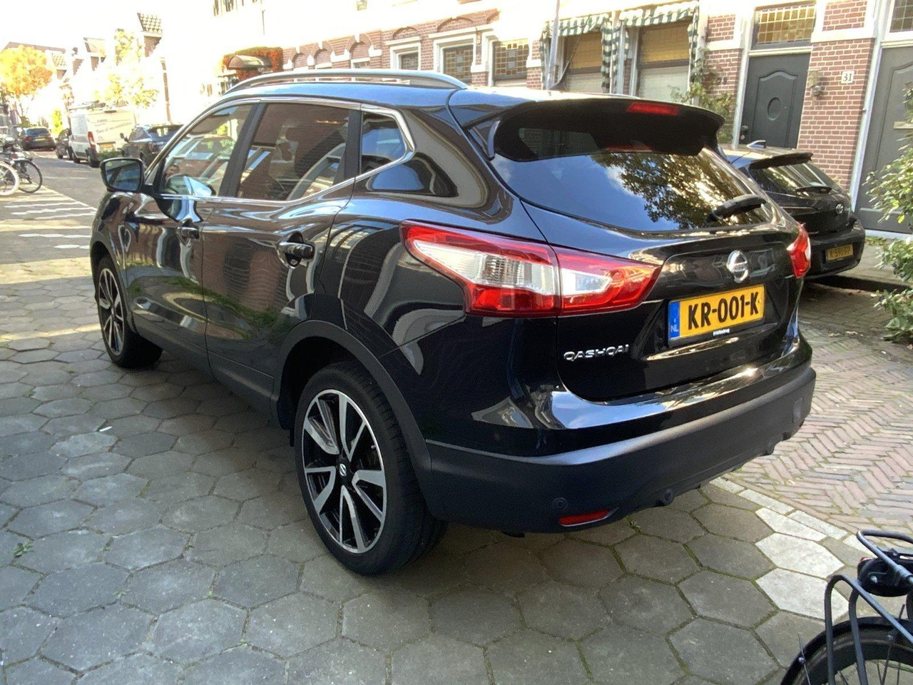 Nissan | Qashqai | 1.2 Tekna | 2016 | 193.328 km | Automaat | KR001K | Logisch - سيارة دفع رباعي: صور 4 Nissan | Qashqai | 1.2 Tekna | 2016 | 193.328 km | Automaat | KR001K | Logisch - سيارة دفع رباعي: صور 4