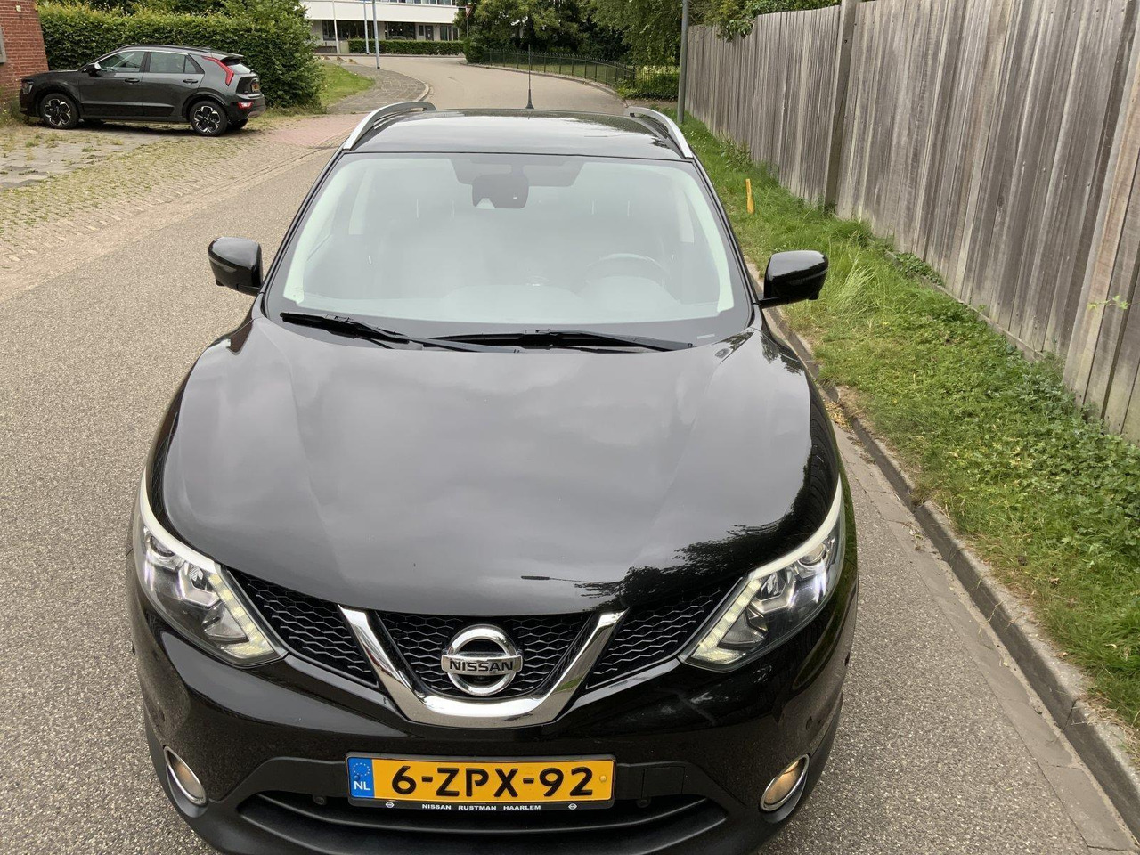 Nissan Qashqai 1.6 Tekna 6-ZPX-92 209.591km - سيارة: صور 5 Nissan Qashqai 1.6 Tekna 6-ZPX-92 209.591km - سيارة: صور 5