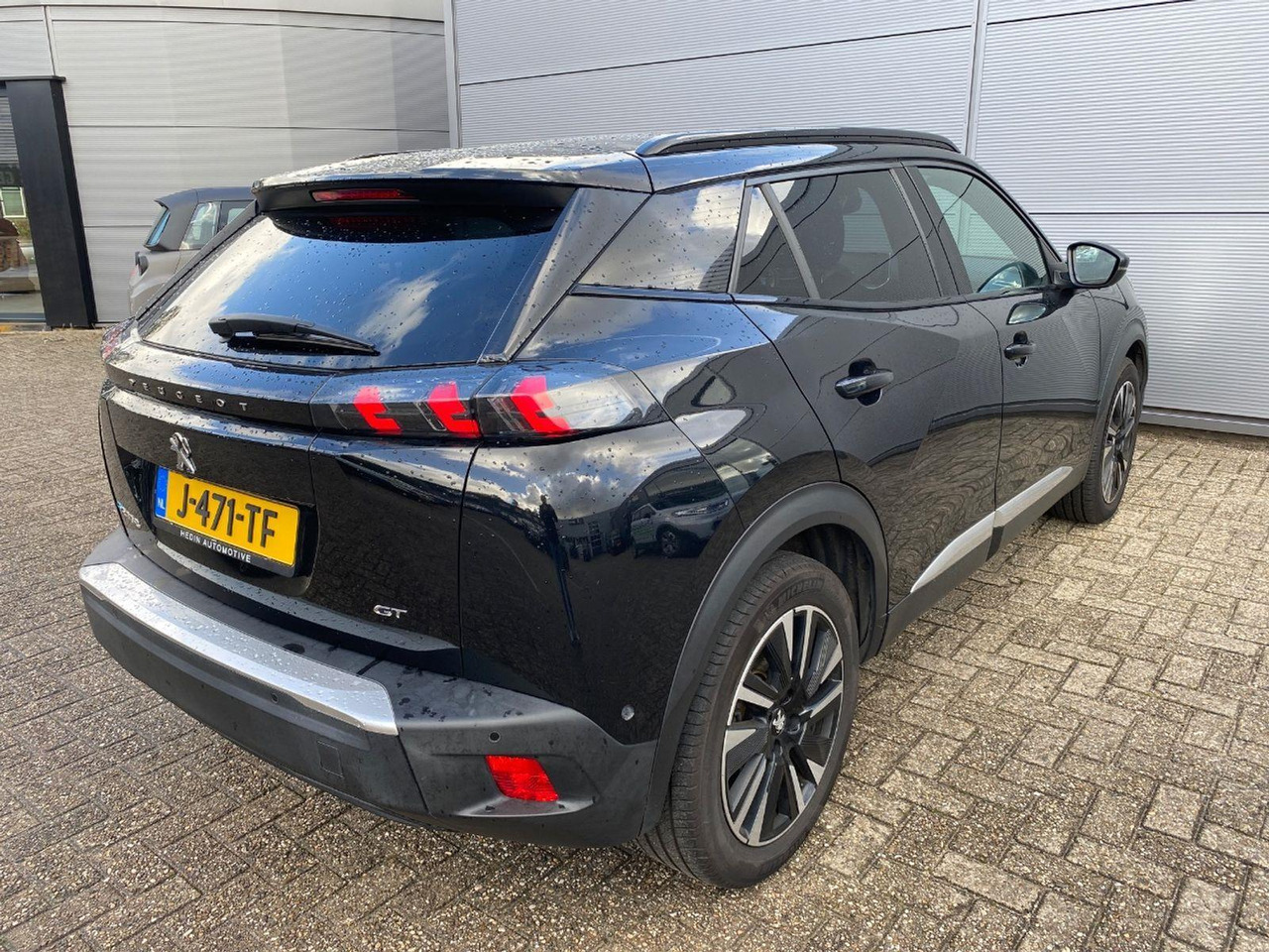 Peugeot e-2008 EV GT Première 1 fase 50 kWh | 2020 | 121.940 km | Automaat | J471TF | NAP: Logisch - سيارة دفع رباعي: صور 4 Peugeot e-2008 EV GT Première 1 fase 50 kWh | 2020 | 121.940 km | Automaat | J471TF | NAP: Logisch - سيارة دفع رباعي: صور 4