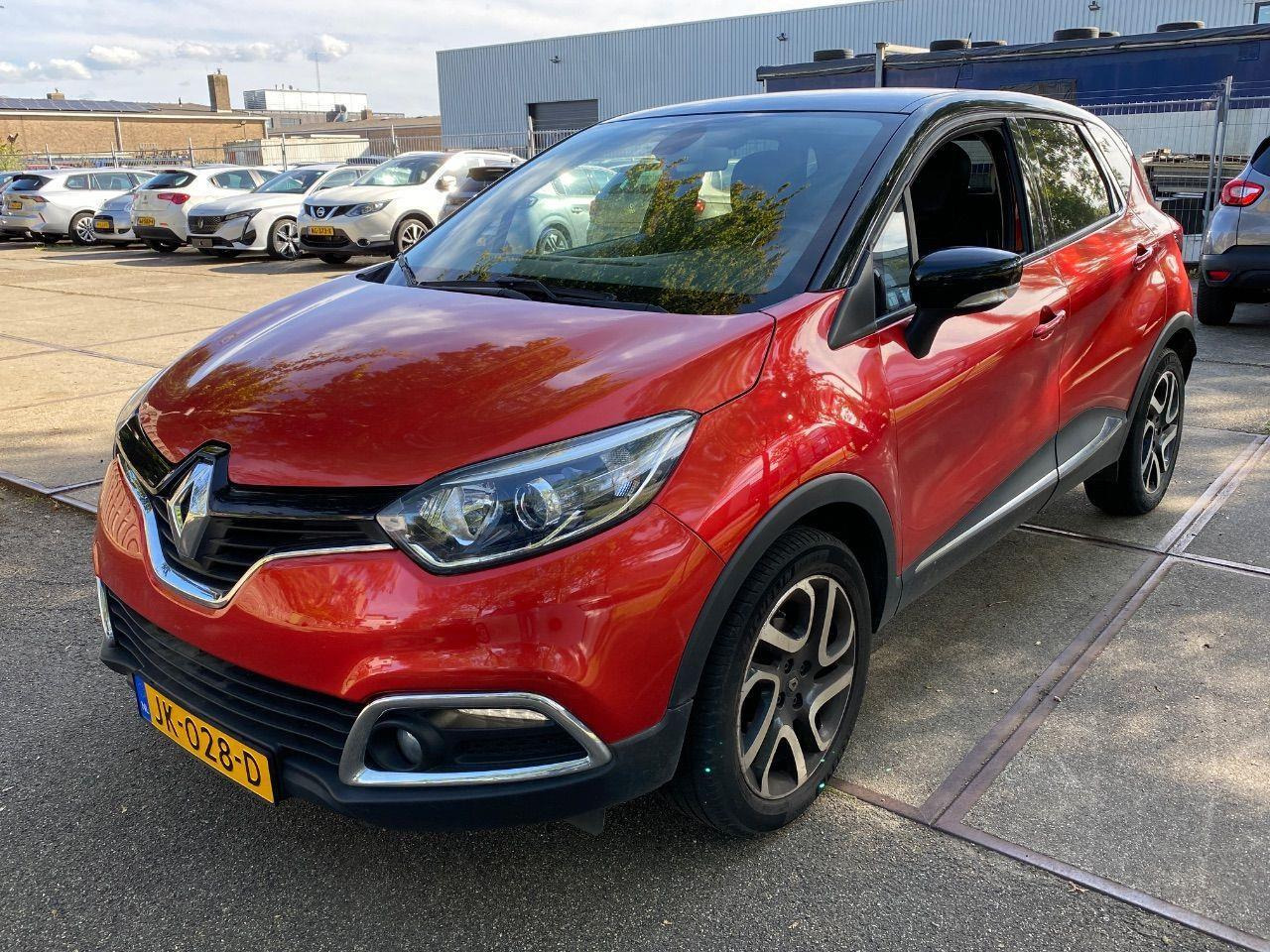 Renault Captur 0.9 TCe Dynamique | 2016 | 75.621 km | JK028D | NAP: Logisch - سيارة دفع رباعي: صور 1 Renault Captur 0.9 TCe Dynamique | 2016 | 75.621 km | JK028D | NAP: Logisch - سيارة دفع رباعي: صور 1