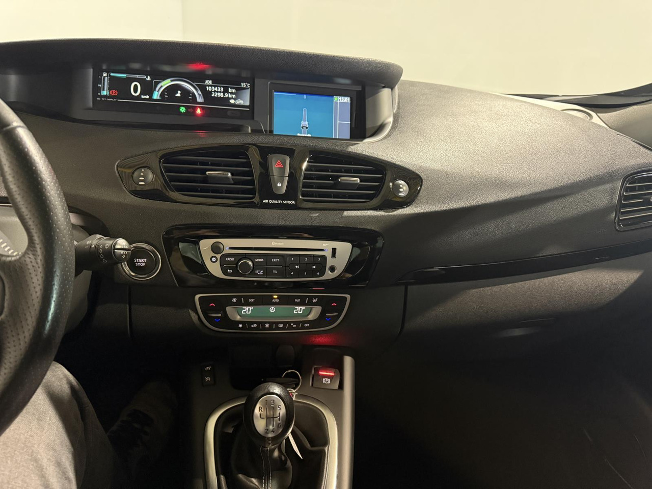 Renault | Scénic | 1.2 TCe Bose | 2013 | 103.433 km | 9KZR67 | Logisch - سيارة: صور 5 Renault | Scénic | 1.2 TCe Bose | 2013 | 103.433 km | 9KZR67 | Logisch - سيارة: صور 5