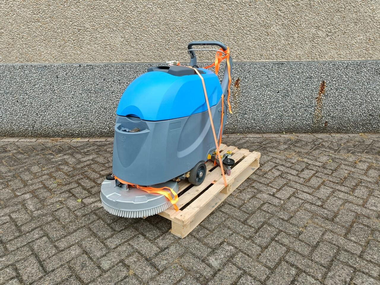 Schrob/ Veegmachine Nieuw - ماكينة تنظيف: صور 1 Schrob/ Veegmachine Nieuw - ماكينة تنظيف: صور 1