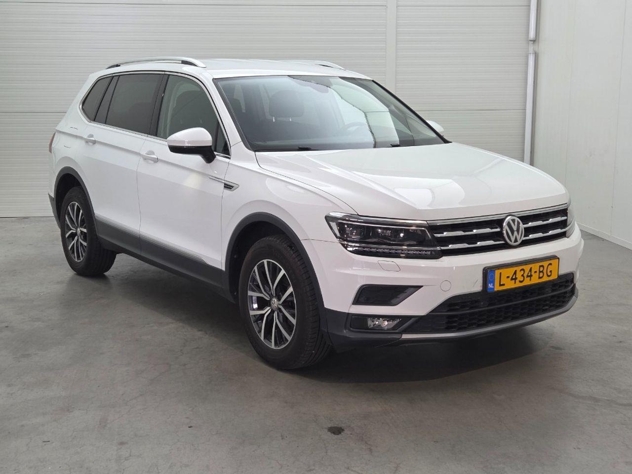 Volkswagen Tiguan Allspace 1.4 TSI Comfortline 7p. | 2018 | 61.180 km | L434BG | NAP: Geen oordeel - سيارة دفع رباعي: صور 2 Volkswagen Tiguan Allspace 1.4 TSI Comfortline 7p. | 2018 | 61.180 km | L434BG | NAP: Geen oordeel - سيارة دفع رباعي: صور 2