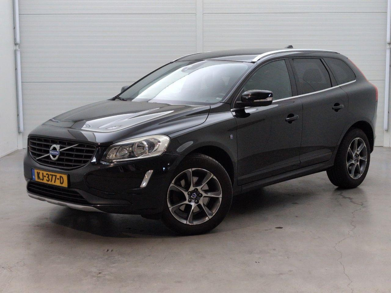 Volvo XC60 2.0 D4 FWD Ocean Race | 2016 | 257.971 km | Automaat | KJ377D | NAP: Geen oordeel - سيارة دفع رباعي: صور 1 Volvo XC60 2.0 D4 FWD Ocean Race | 2016 | 257.971 km | Automaat | KJ377D | NAP: Geen oordeel - سيارة دفع رباعي: صور 1