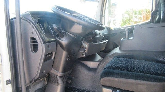 Mercedes-Benz 1527L Pr.Pl.LBW km 31.000 - شاحنة ستارة: صور 4 Mercedes-Benz 1527L Pr.Pl.LBW km 31.000 - شاحنة ستارة: صور 4