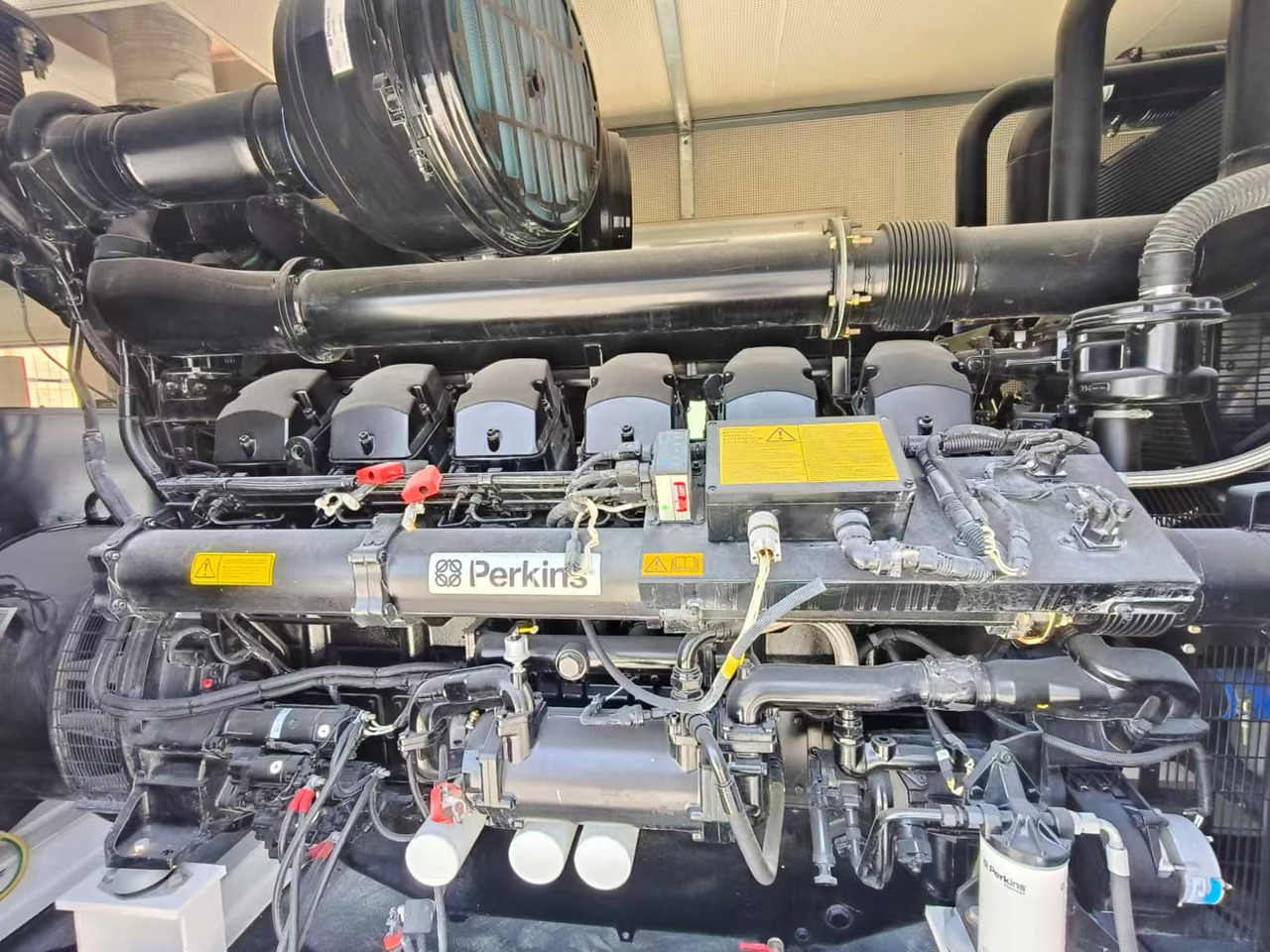 PERKINS 4016TAG2A - مجموعة المولدات: صور 1 PERKINS 4016TAG2A - مجموعة المولدات: صور 1
