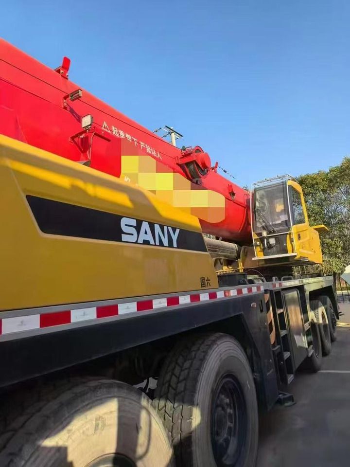 SANYI 800T5 - رافعة لجميع التضاريس: صور 5 SANYI 800T5 - رافعة لجميع التضاريس: صور 5