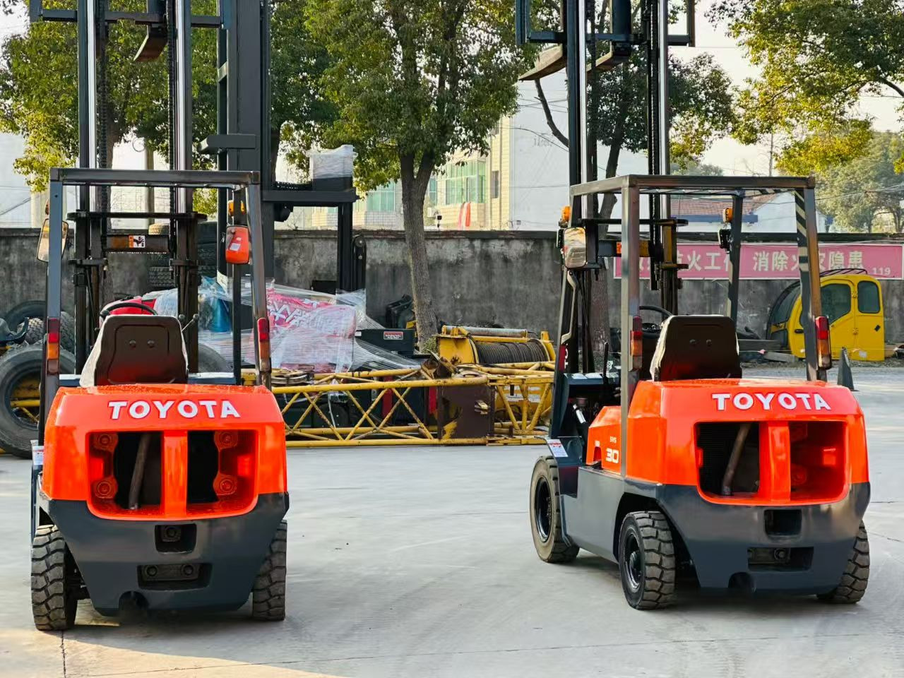 TOYOTA 30 - رافعة شوكية ديزل: صور 2 TOYOTA 30 - رافعة شوكية ديزل: صور 2
