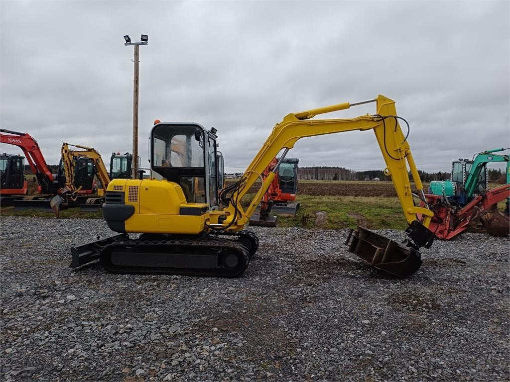 Airman AX45-2/Hitachi zx50 - حفارة مصغرة: صور 5 Airman AX45-2/Hitachi zx50 - حفارة مصغرة: صور 5