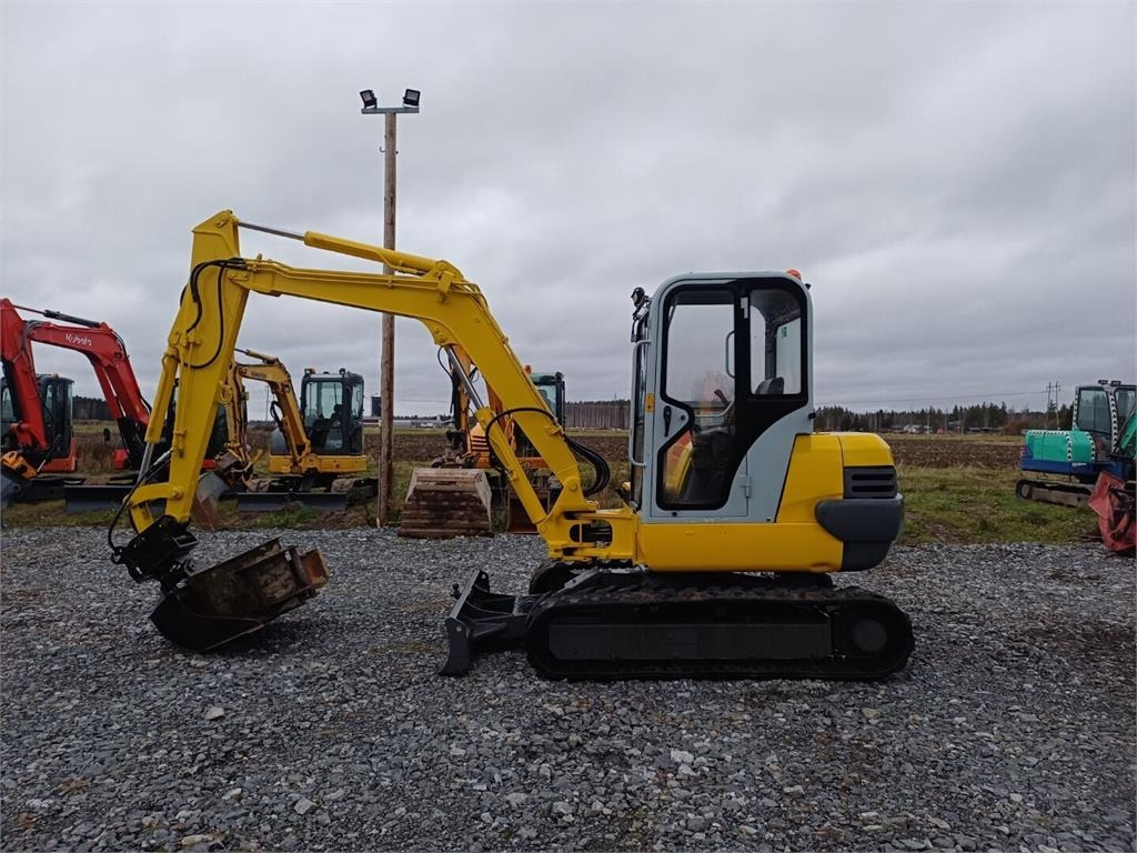 Airman AX45-2/Hitachi zx50 - حفارة مصغرة: صور 2 Airman AX45-2/Hitachi zx50 - حفارة مصغرة: صور 2