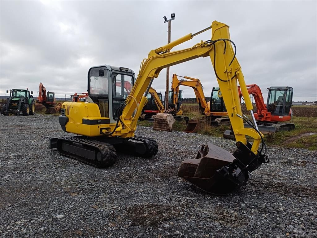 Airman AX45-2/Hitachi zx50 - حفارة مصغرة: صور 4 Airman AX45-2/Hitachi zx50 - حفارة مصغرة: صور 4