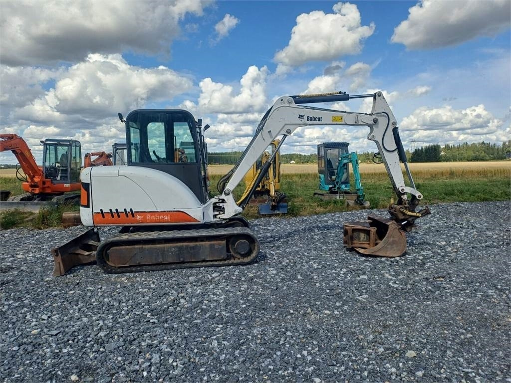 Bobcat 337D kallistajalla - حفارة مصغرة: صور 5 Bobcat 337D kallistajalla - حفارة مصغرة: صور 5