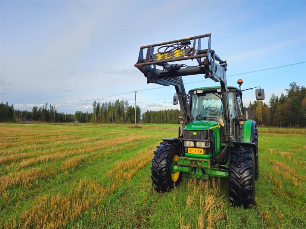 John Deere 6420S AP Premium Plus 50km/h - جرار: صور 3 John Deere 6420S AP Premium Plus 50km/h - جرار: صور 3