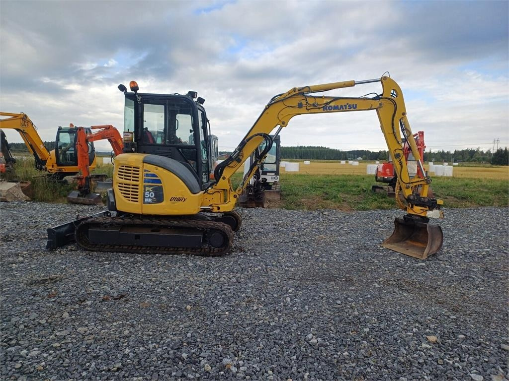 Komatsu pc50mr-2 Engcon pyörittäjällä  - حفارة مصغرة: صور 5 Komatsu pc50mr-2 Engcon pyörittäjällä  - حفارة مصغرة: صور 5