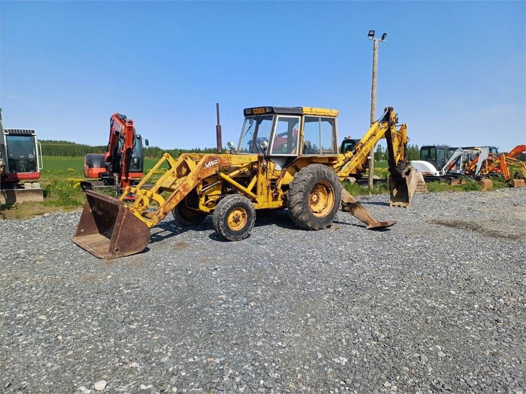 Massey Ferguson 50B traktorikaivuri  - حفار متعدد الاستخدام: صور 1 Massey Ferguson 50B traktorikaivuri  - حفار متعدد الاستخدام: صور 1