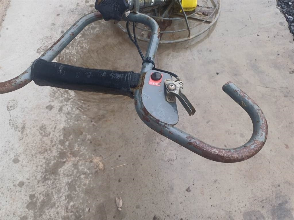 Wacker Neuson Trowel ct36-5a betonihierrin - ماله برقی: صور 3 Wacker Neuson Trowel ct36-5a betonihierrin - ماله برقی: صور 3