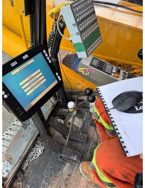 Bauer BG 24 H - آلة حفر: صور 4 Bauer BG 24 H - آلة حفر: صور 4