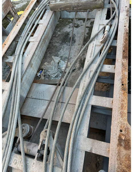 مخلبي - آلات البناء Liebherr Stein HT Diaphragm Wall Grab: صور 7