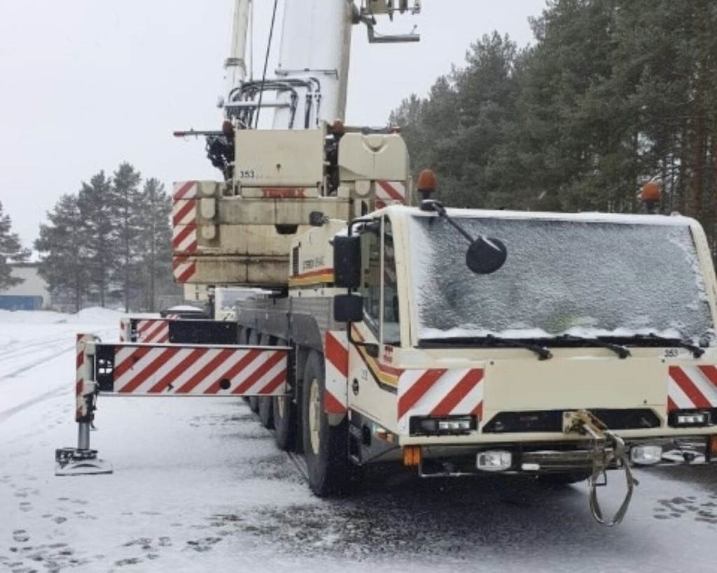 Terex AC 100 - رافعة لجميع التضاريس: صور 1 Terex AC 100 - رافعة لجميع التضاريس: صور 1
