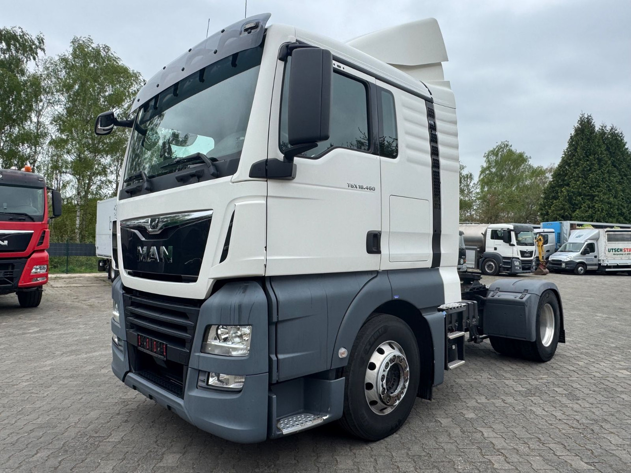 MAN TGX 18.460 XL /1xBett/Retarder/Voll-Spoiler - شاحنة جرار: صور 3 MAN TGX 18.460 XL /1xBett/Retarder/Voll-Spoiler - شاحنة جرار: صور 3