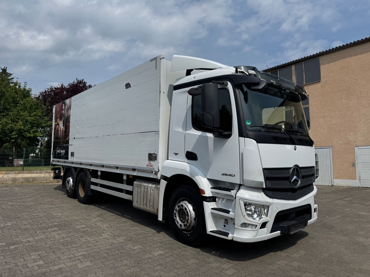 Mercedes-Benz 2540/LBW/2xAHK/Lenk-Lift/Kamera/4inStock - نقل الشراب شاحنة: صور 3 Mercedes-Benz 2540/LBW/2xAHK/Lenk-Lift/Kamera/4inStock - نقل الشراب شاحنة: صور 3