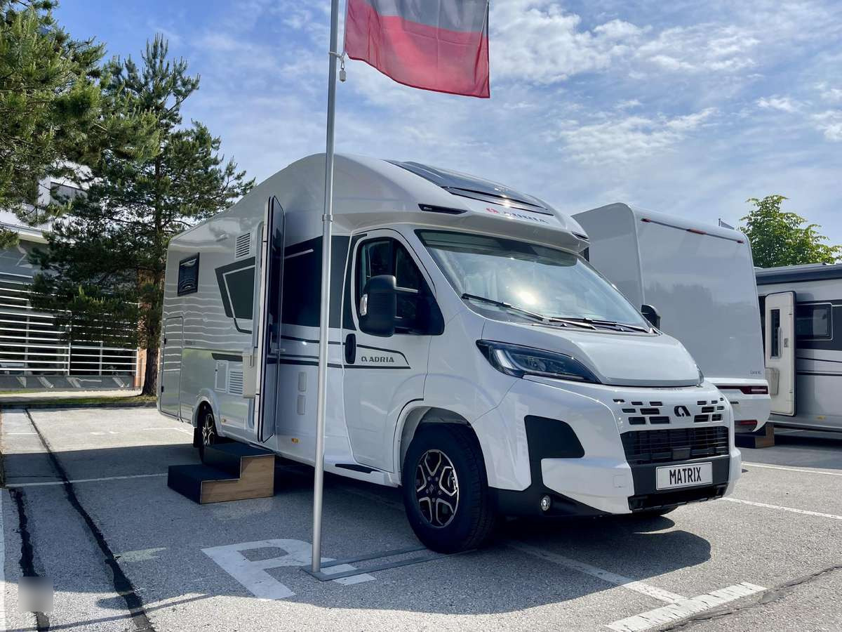 ADRIA Matrix 650 SL - موتر هوم شبه متكامل: صور 3 ADRIA Matrix 650 SL - موتر هوم شبه متكامل: صور 3