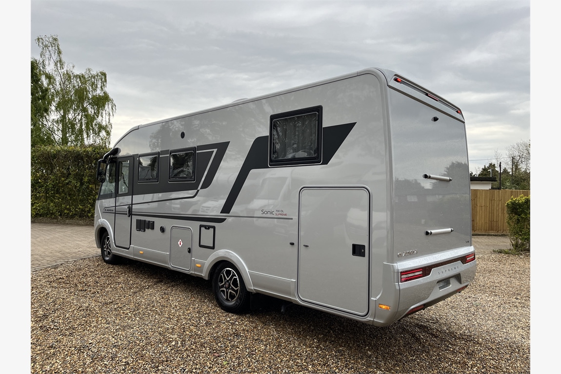 ADRIA Sonis Supreme - موتر هوم متكامل: صور 2 ADRIA Sonis Supreme - موتر هوم متكامل: صور 2