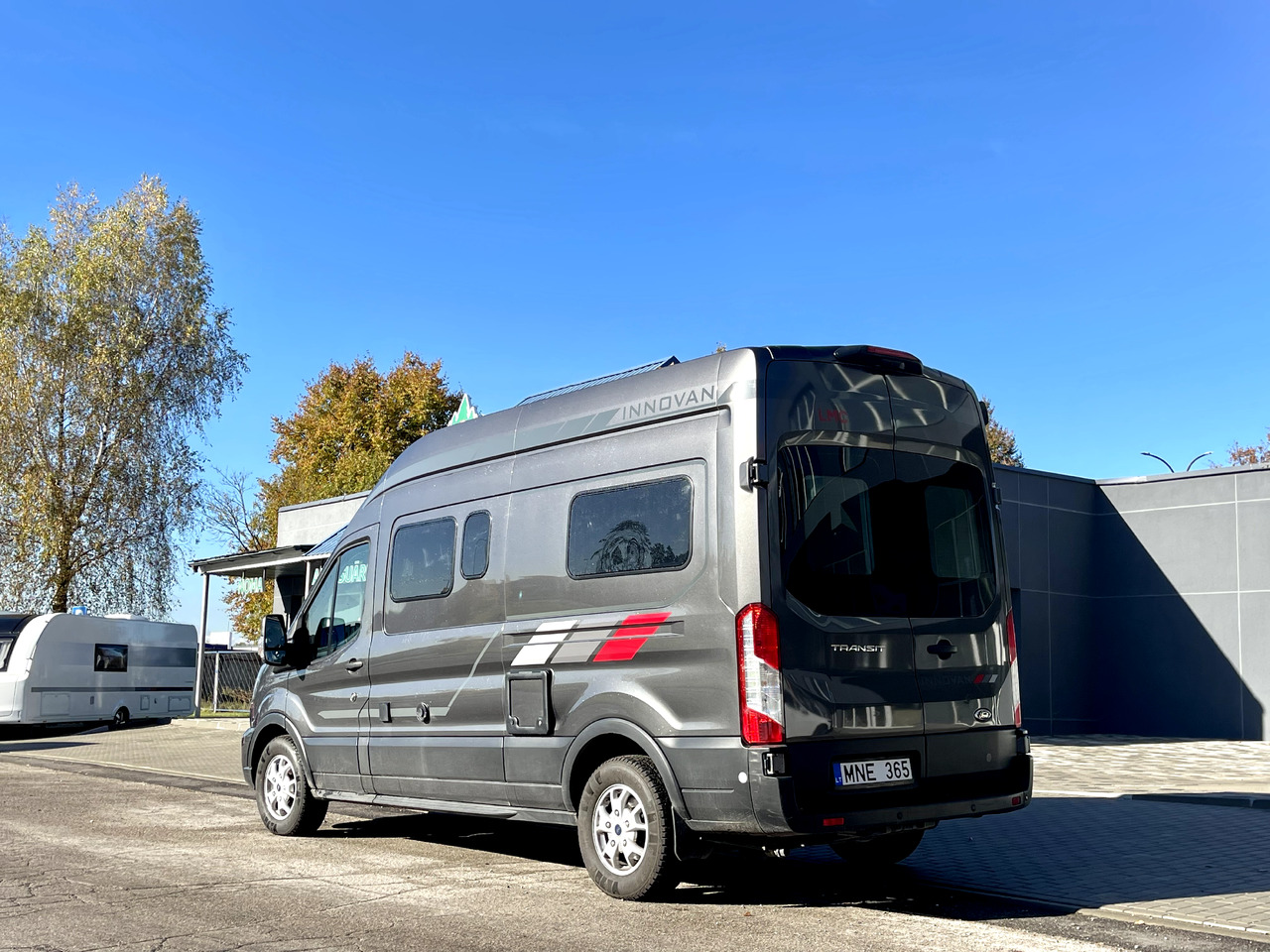 LMC Innovan 590C - كرفان فان: صور 2 LMC Innovan 590C - كرفان فان: صور 2