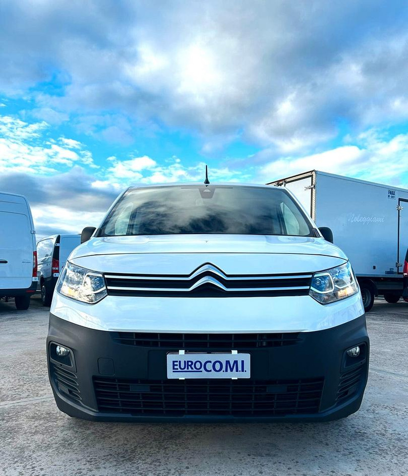 Citroen Berligno 1.6 HDi 100 cv 3 posti - فان المدمجة: صور 2 Citroen Berligno 1.6 HDi 100 cv 3 posti - فان المدمجة: صور 2